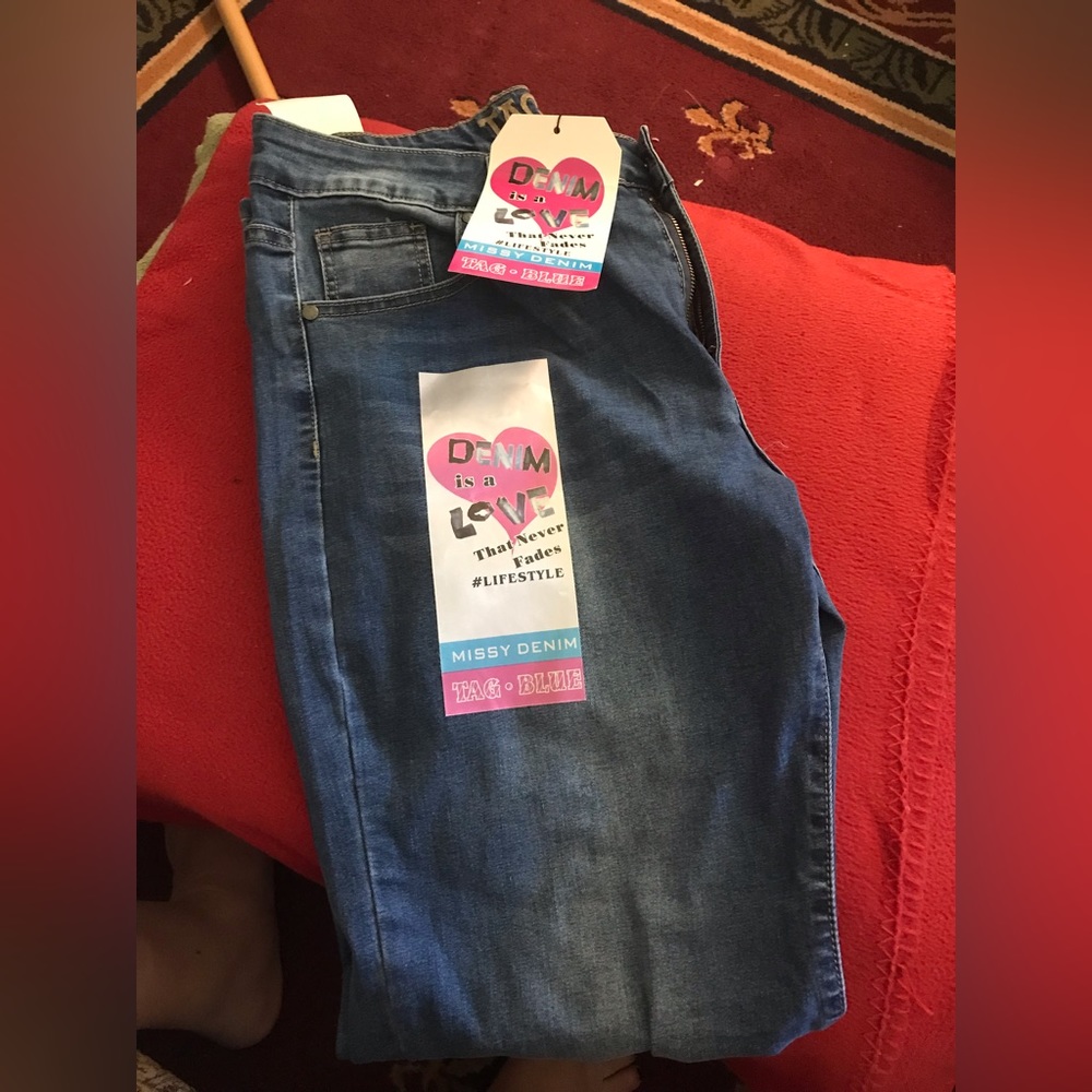 NWT Tag Blue